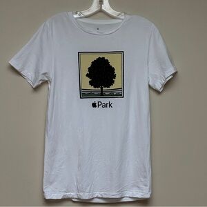 Apple Park Orchard Graphic T-Shirt White Size XS